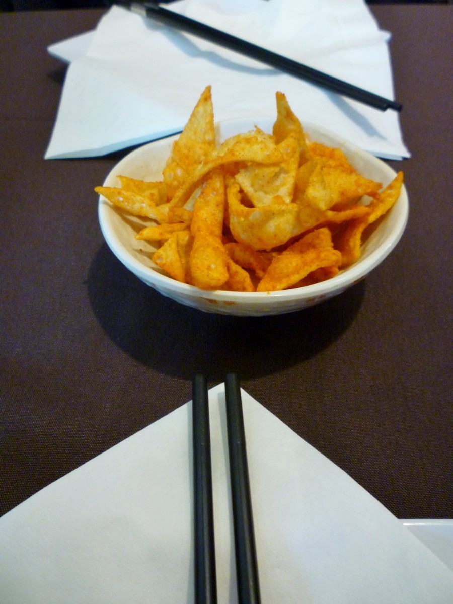 Spicy wonton chips
