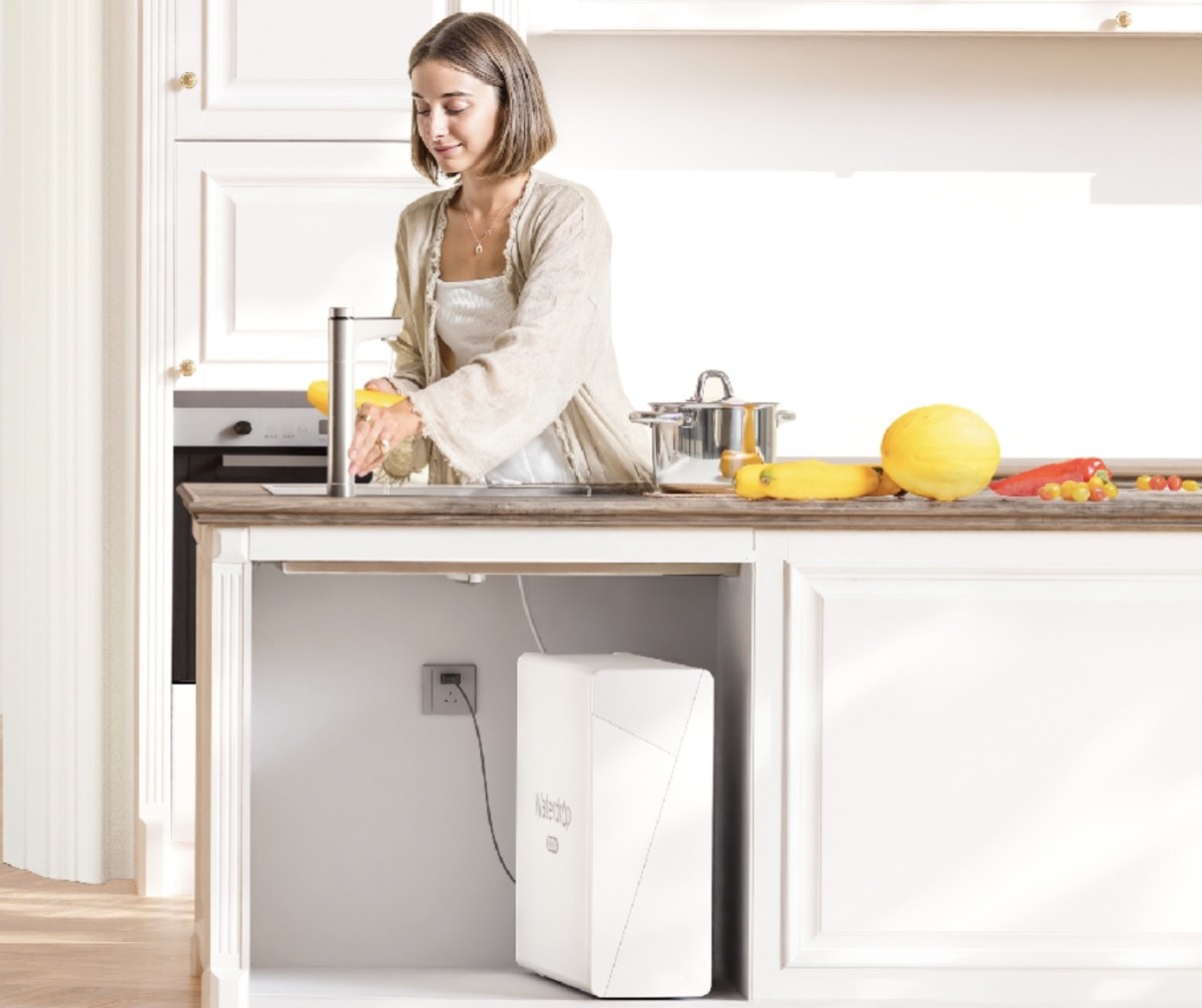 waterdrops-x16-reverse-osmosis-water-filtration-system-will-let-lets-you-drink-freely